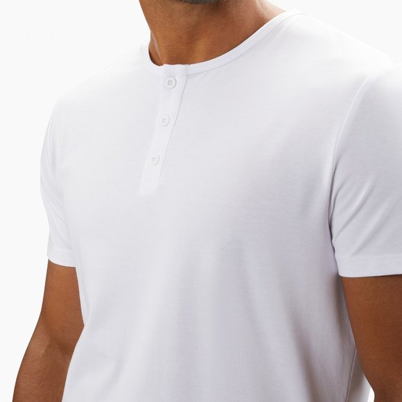 Cuts Clothing AO Henley Elongated tee - White - Picture 6 of 6